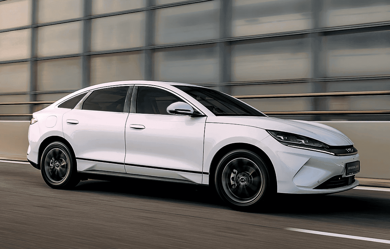 BYD Seal 6 Main Exterior Shot